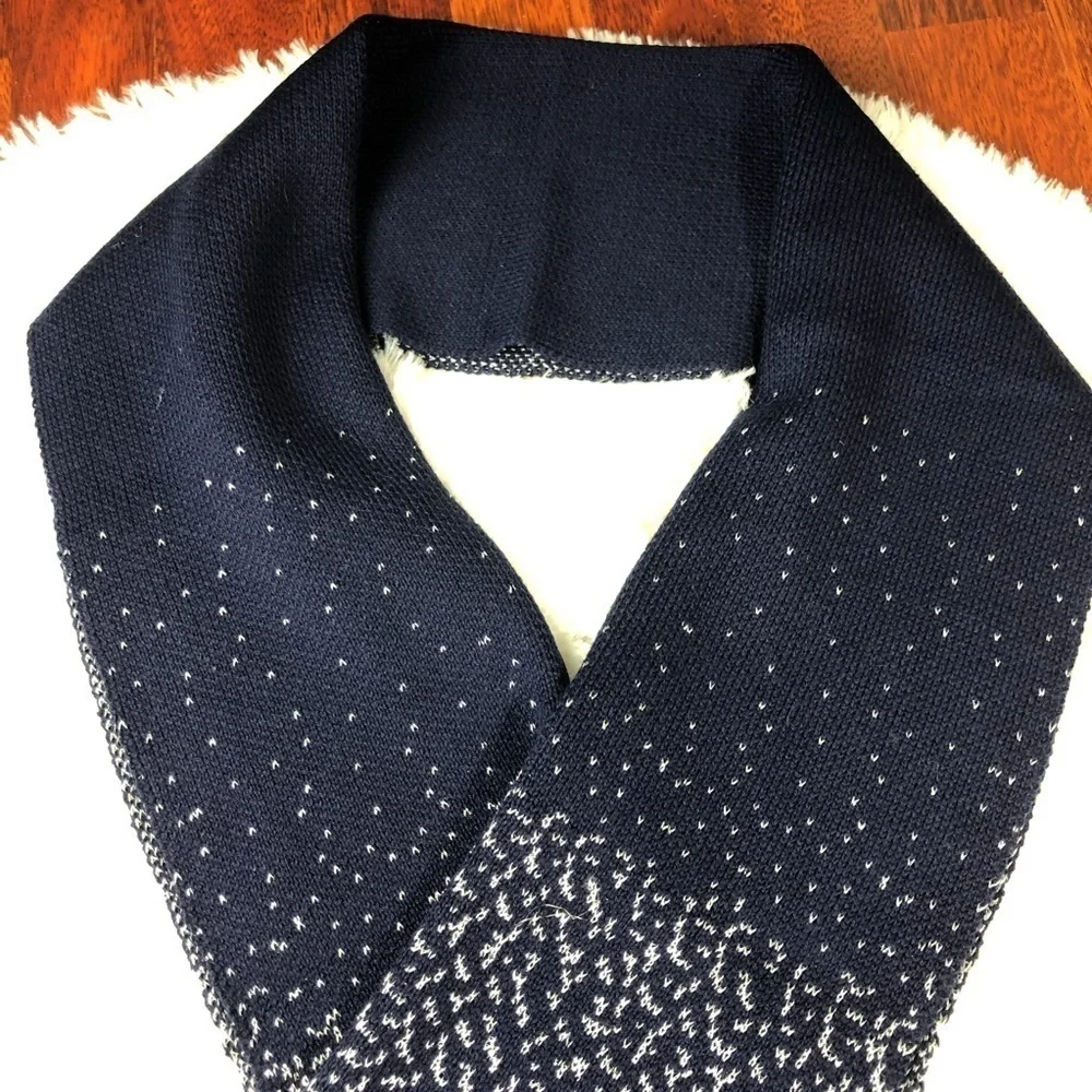 LAUNDRY By Shelli Segal Blue & Silver Scarf EUC